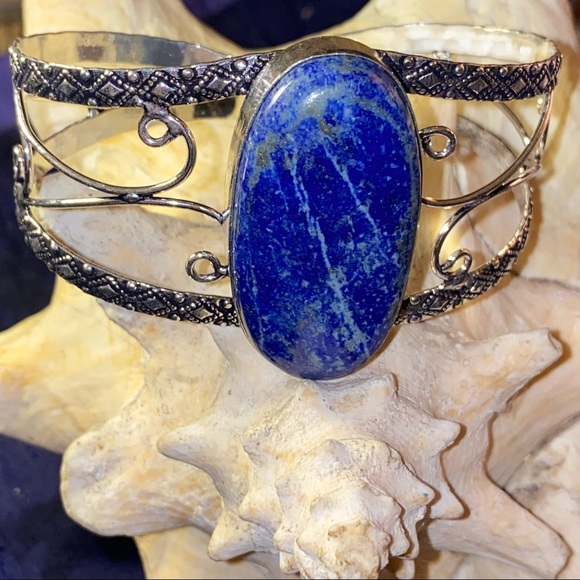 Lapis Lazuli Natural Gemstone handmade cuff - Picture 7 of 7